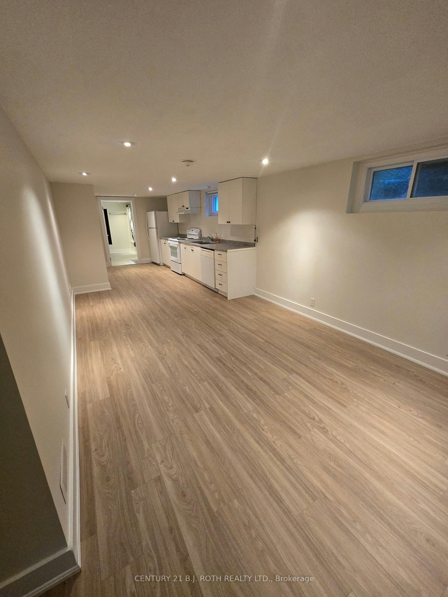 B-50 Elmer Avenue, Orillia, ON, L3V 2S7 - 3