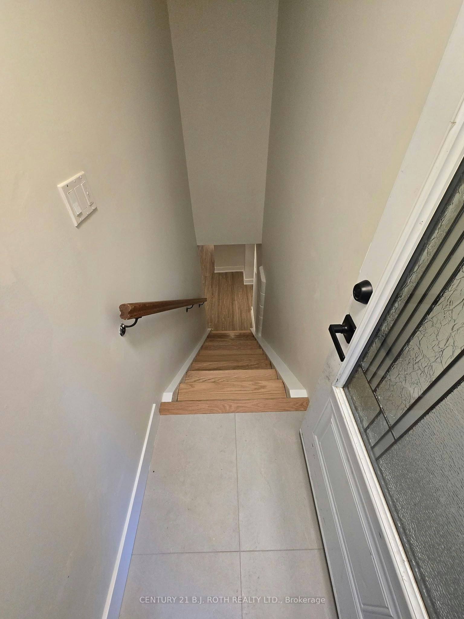 B-50 Elmer Avenue, Orillia, ON, L3V 2S7 - 2