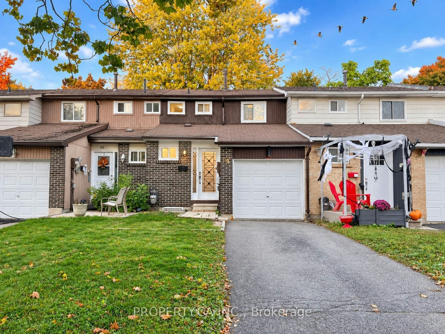 64 Chaucer Crescent, Barrie, ON, L4N 4T7