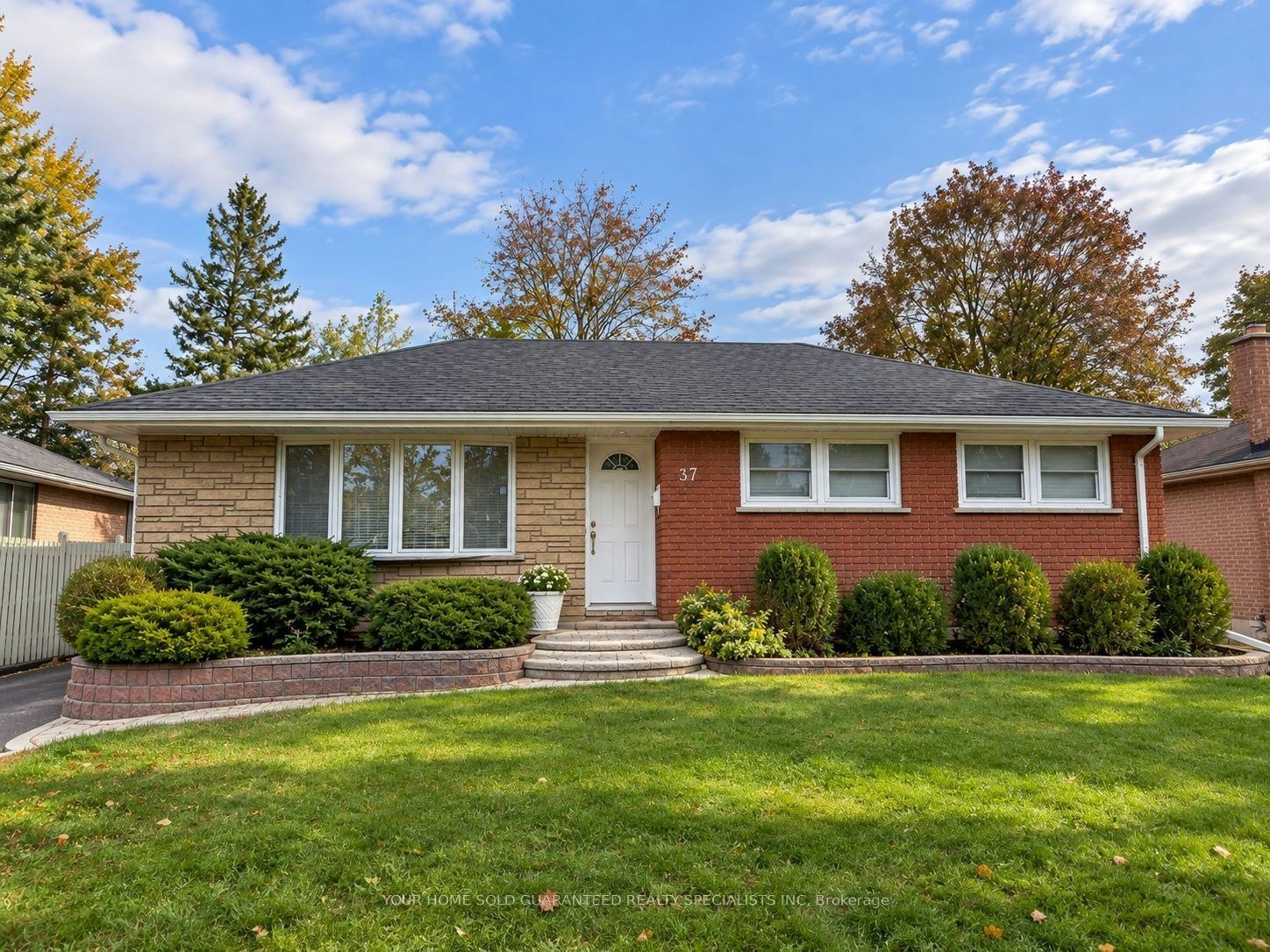 Main Floor-37 Downsview Drive, Barrie, ON, L4M 4P9