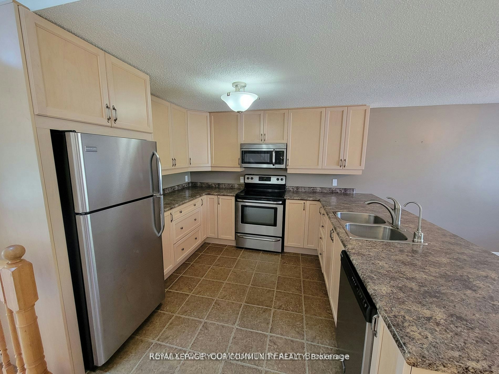 172 Churchland Drive, Barrie, ON, L4N 8N5 - 6