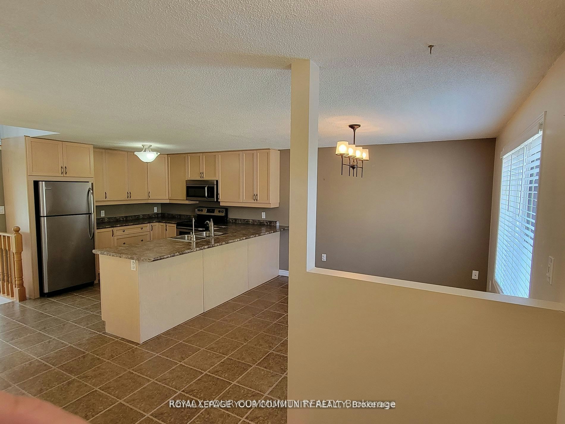 172 Churchland Drive, Barrie, ON, L4N 8N5 - 5