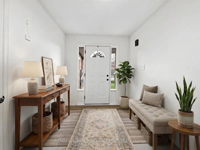 41 Laurentian Lane - 2