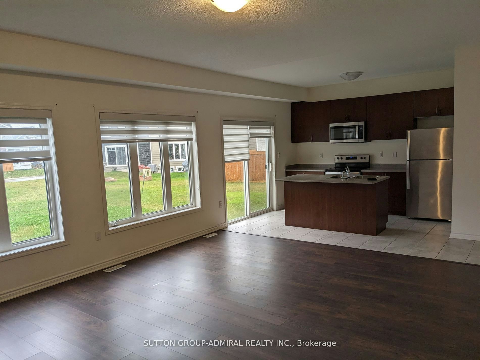 23 Hills Thistle Drive, Wasaga Beach, ON, L9Z 0J3 - 5
