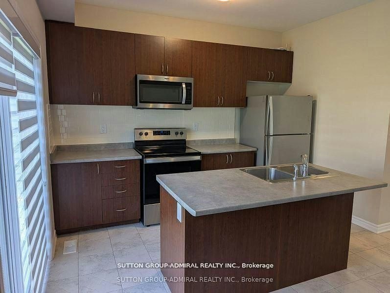 23 Hills Thistle Drive, Wasaga Beach, ON, L9Z 0J3 - 6