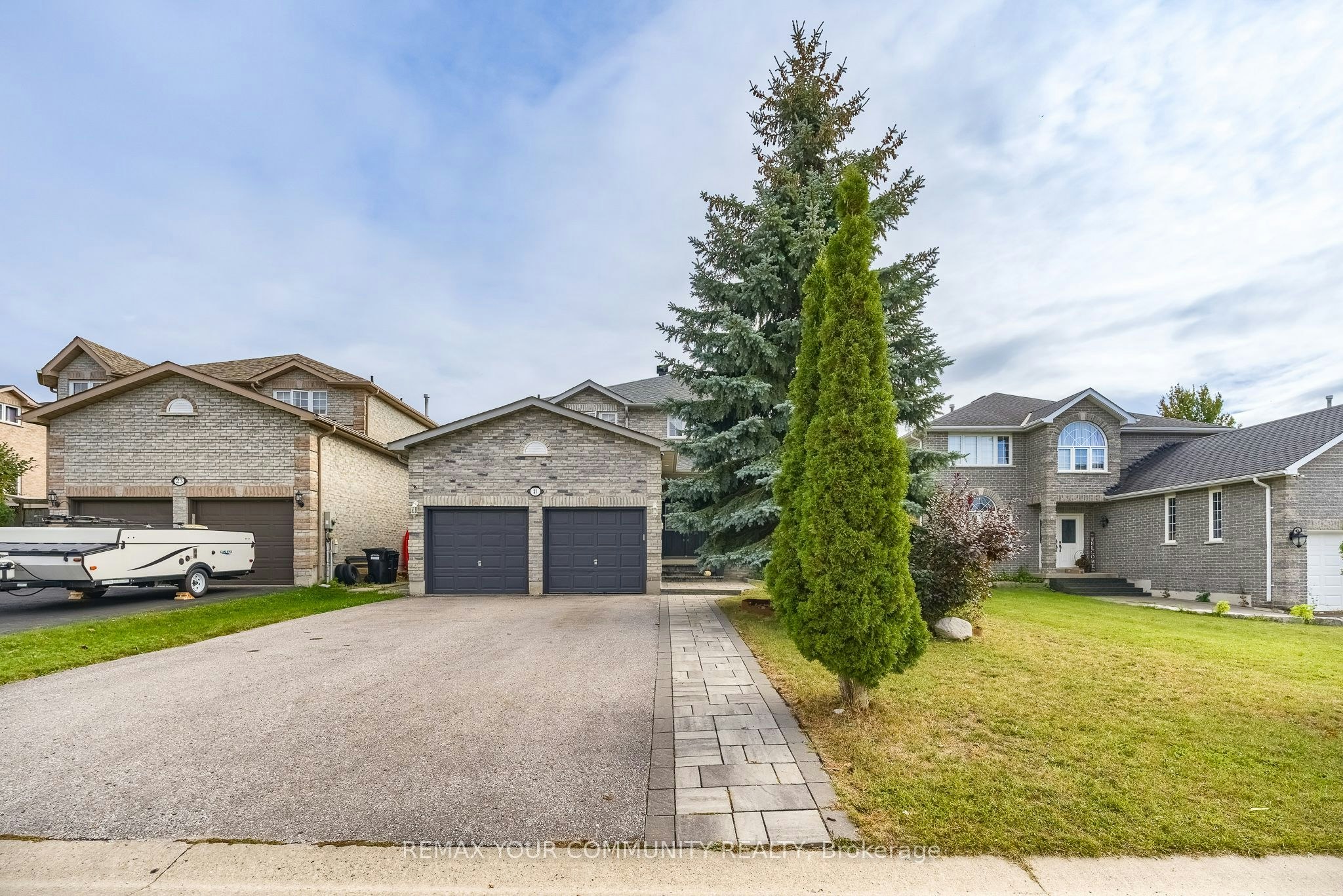 21 Silvercreek Crescent, Barrie, ON, L4N 0Z8