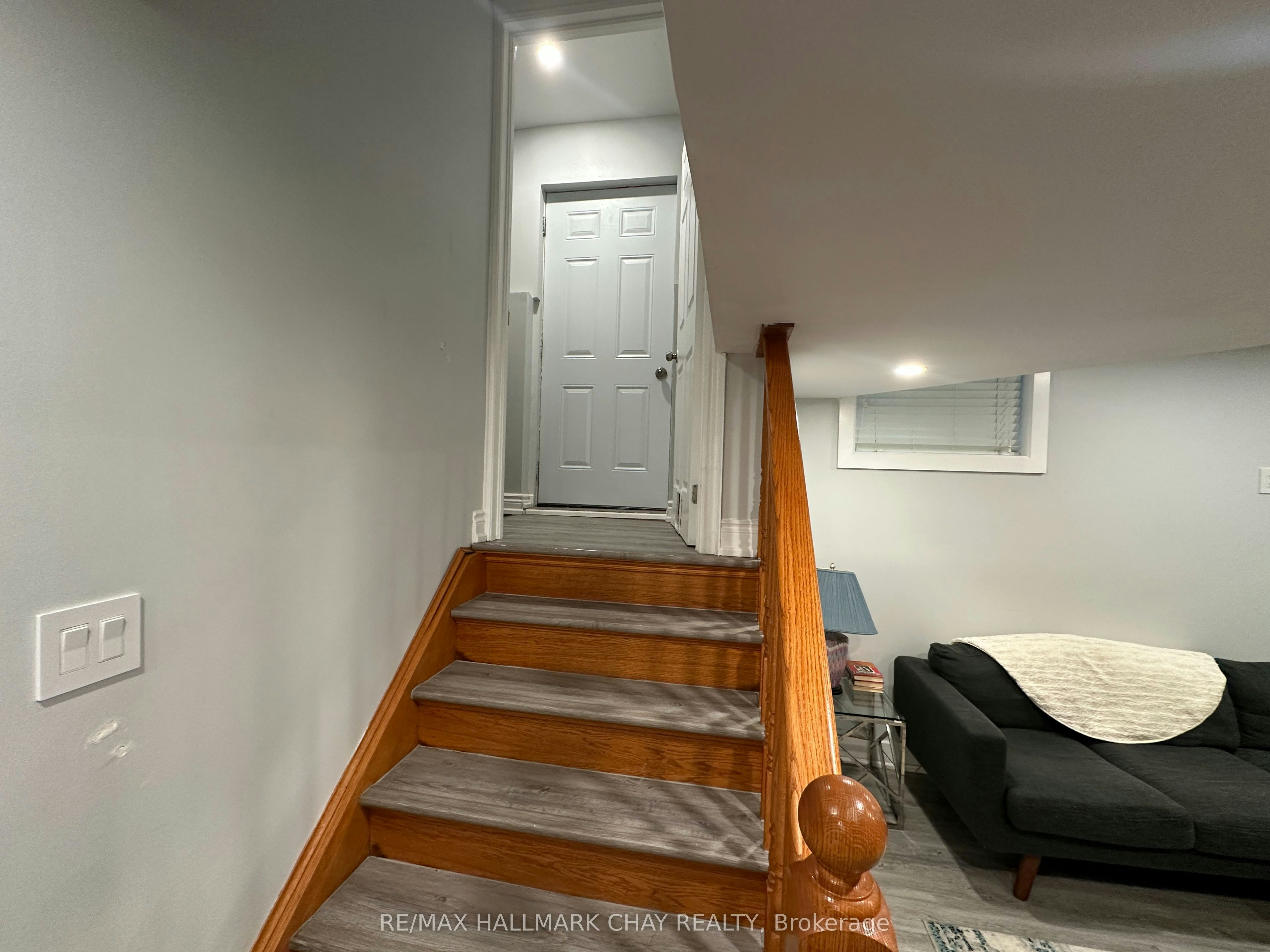 142 Summerset Drive, Barrie, ON, L4N 6G5 - 4