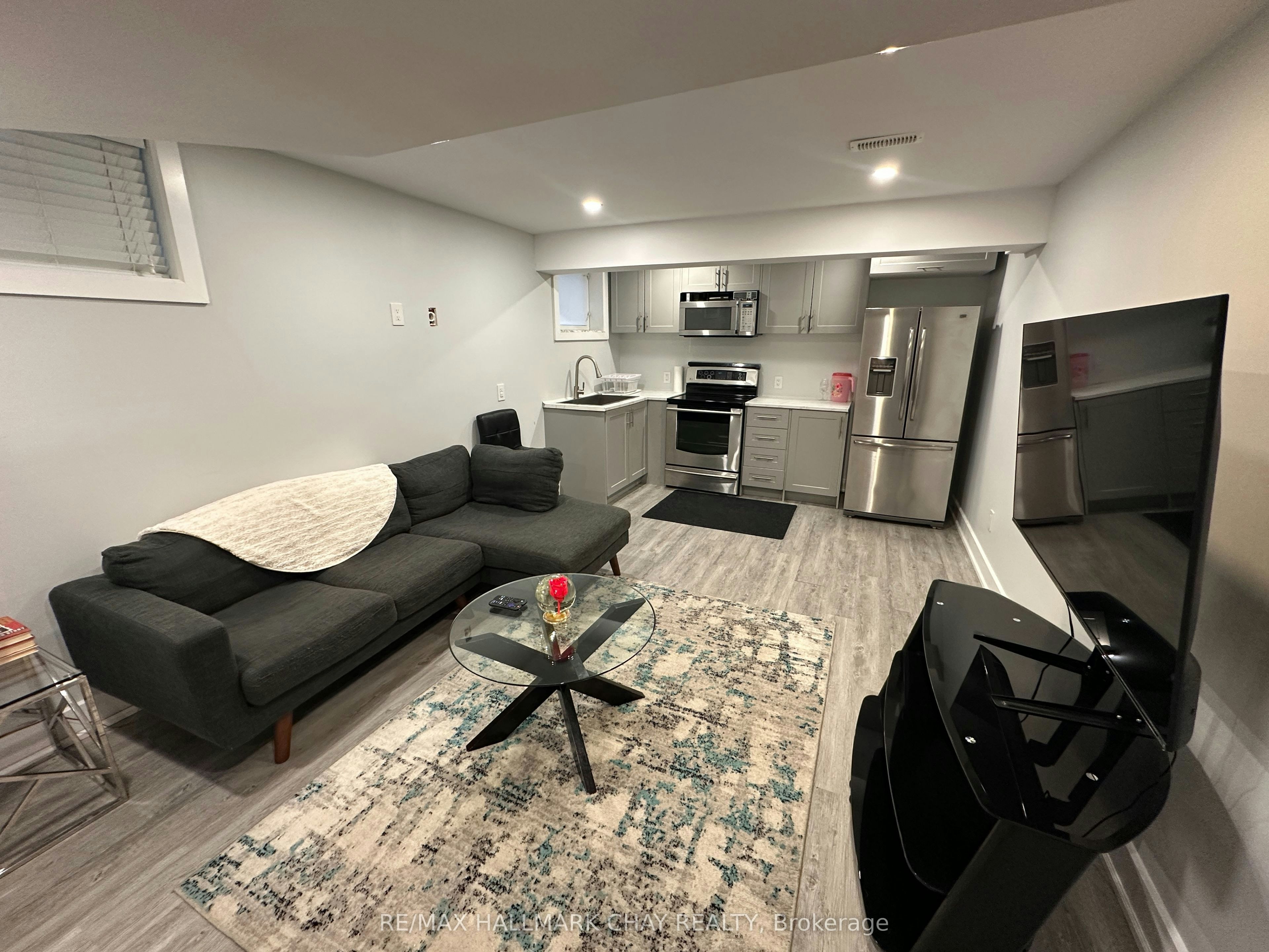 142 Summerset Drive, Barrie, ON, L4N 6G5 - 6