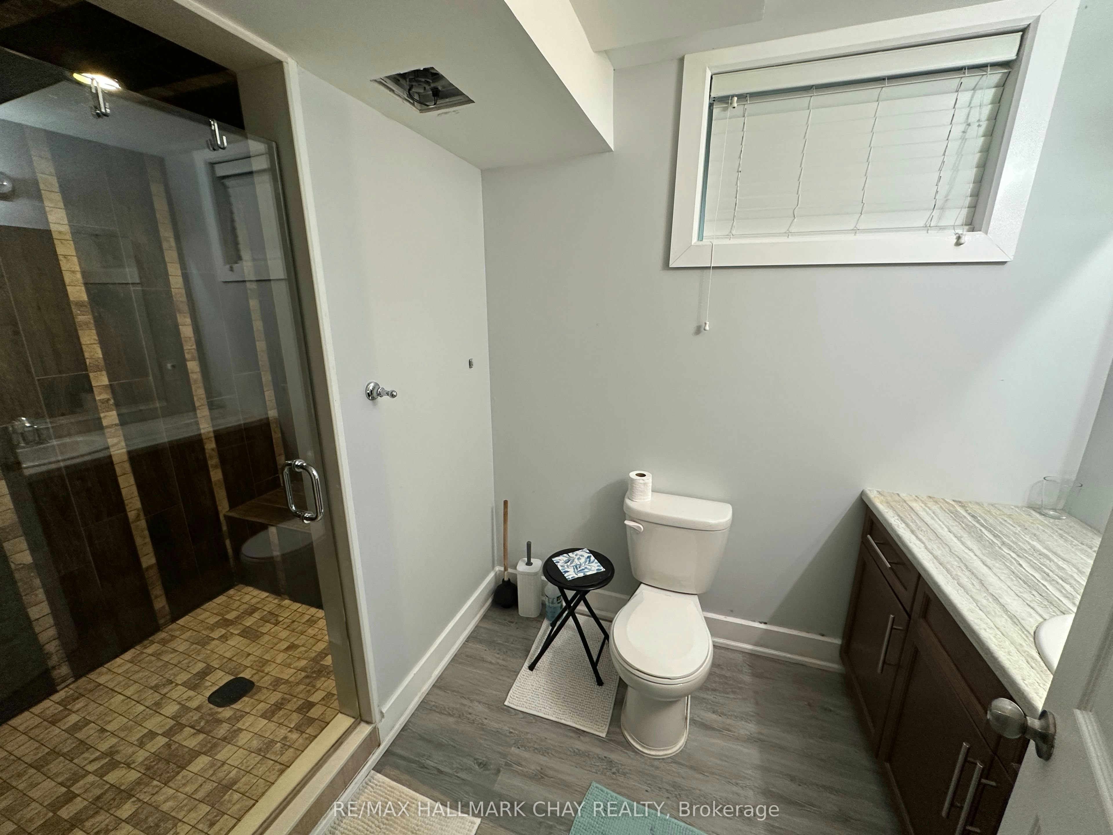 142 Summerset Drive, Barrie, ON, L4N 6G5 - 16