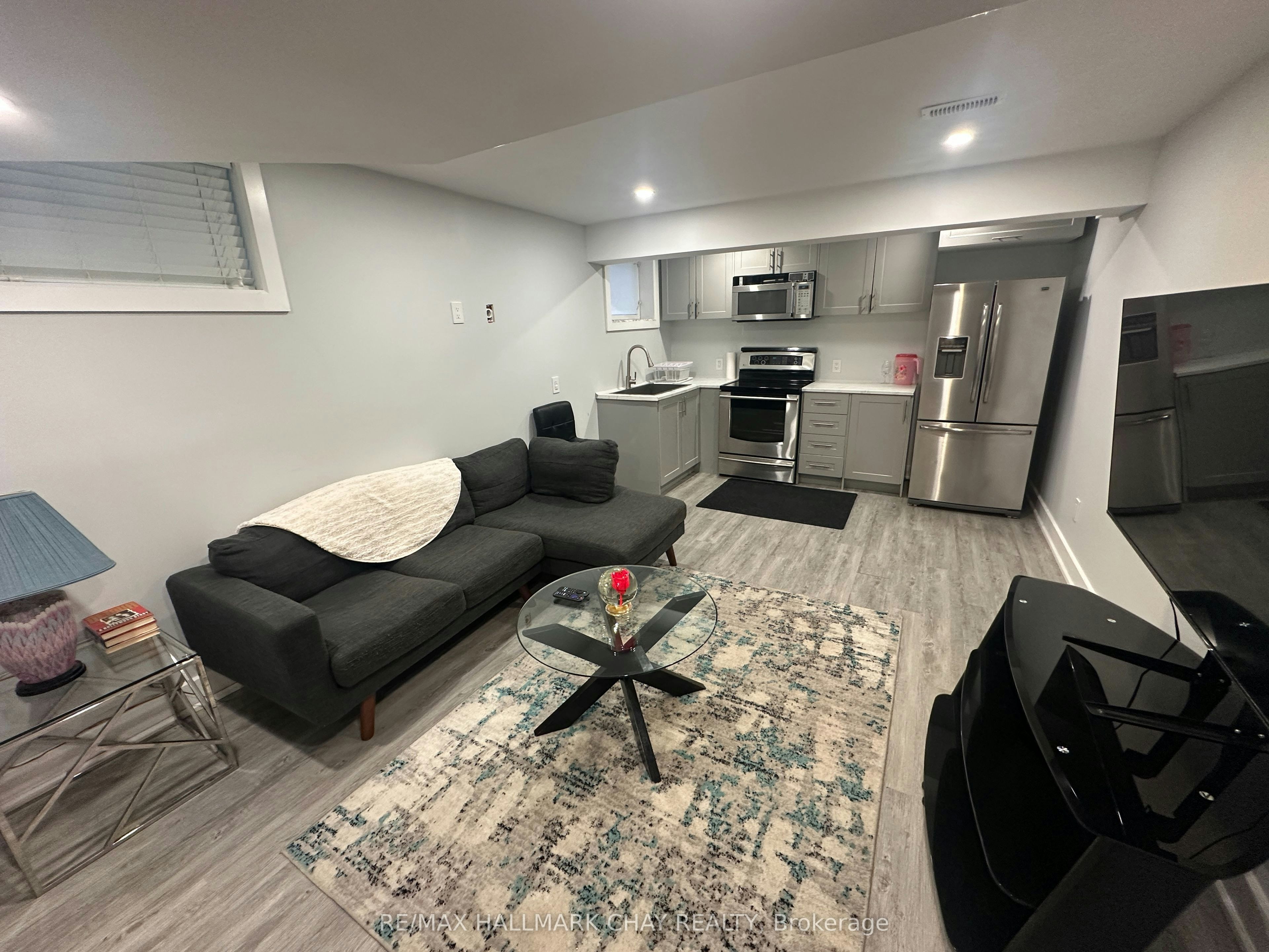 142 Summerset Drive, Barrie, ON, L4N 6G5 - 5