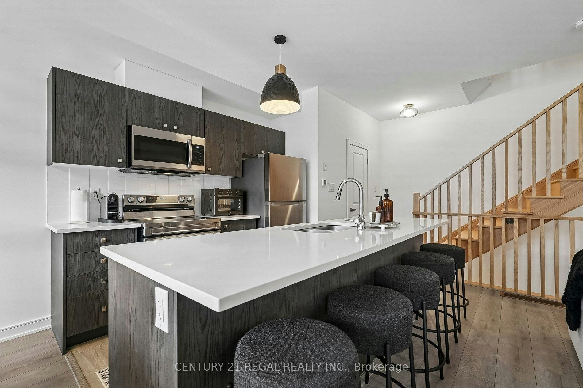 28 Spry Lane, Barrie, ON, L9J 0N6 - 7