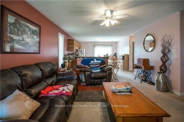 A-49 Hanmer Street E, Barrie, ON, L4M 6V3 - 3