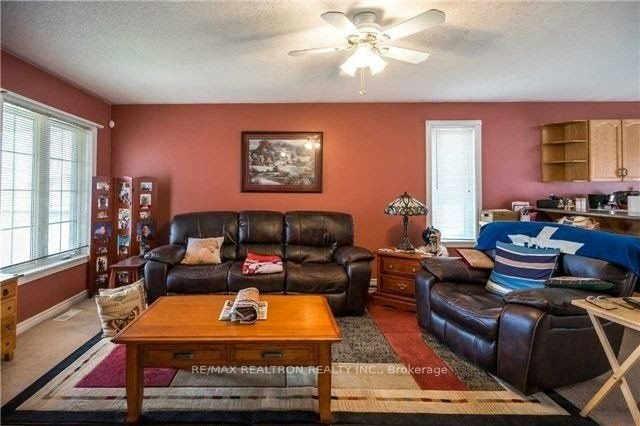 A-49 Hanmer Street E, Barrie, ON, L4M 6V3 - 2