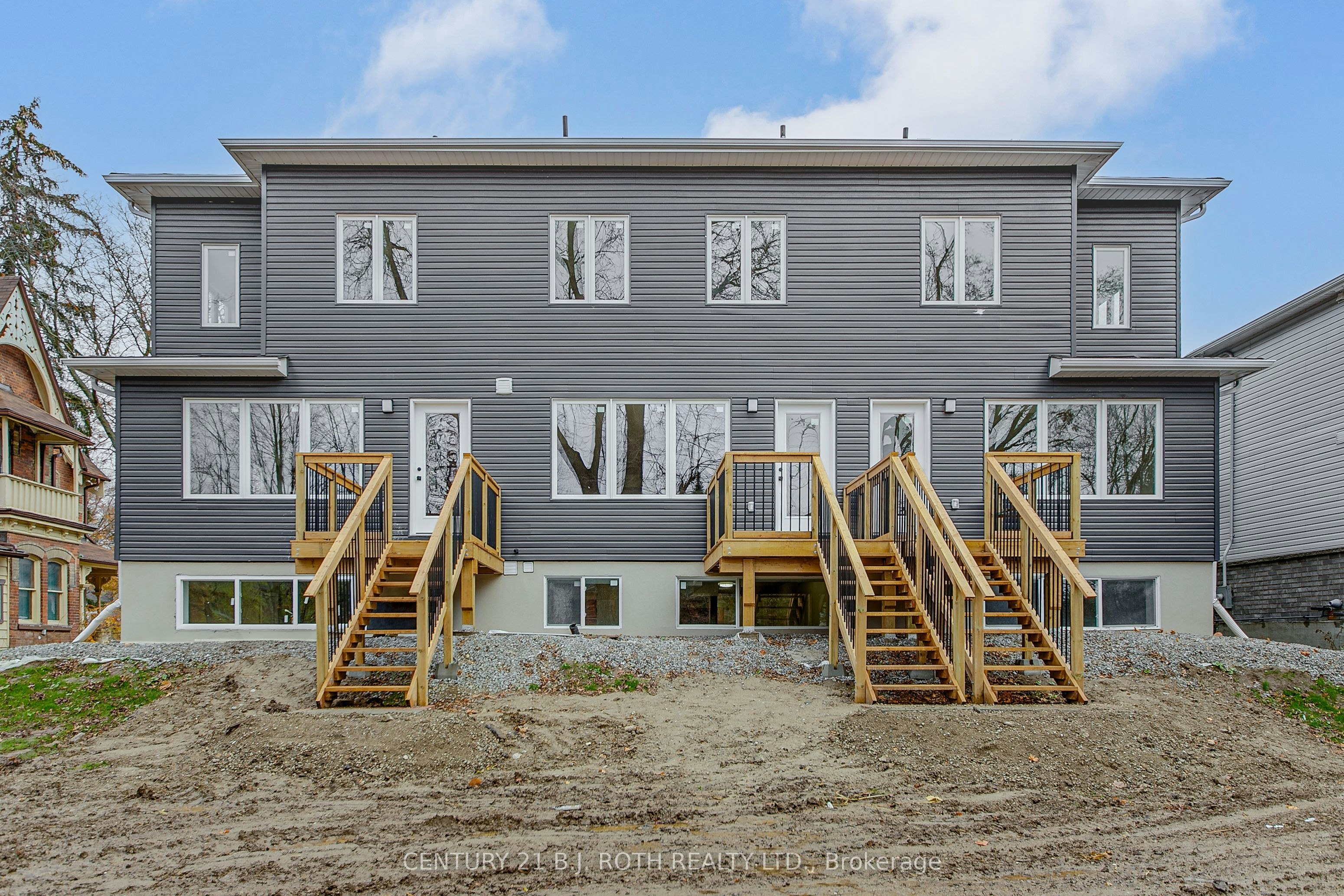 6-98 Peel Street, Barrie, ON, L4M 3K7 - 28