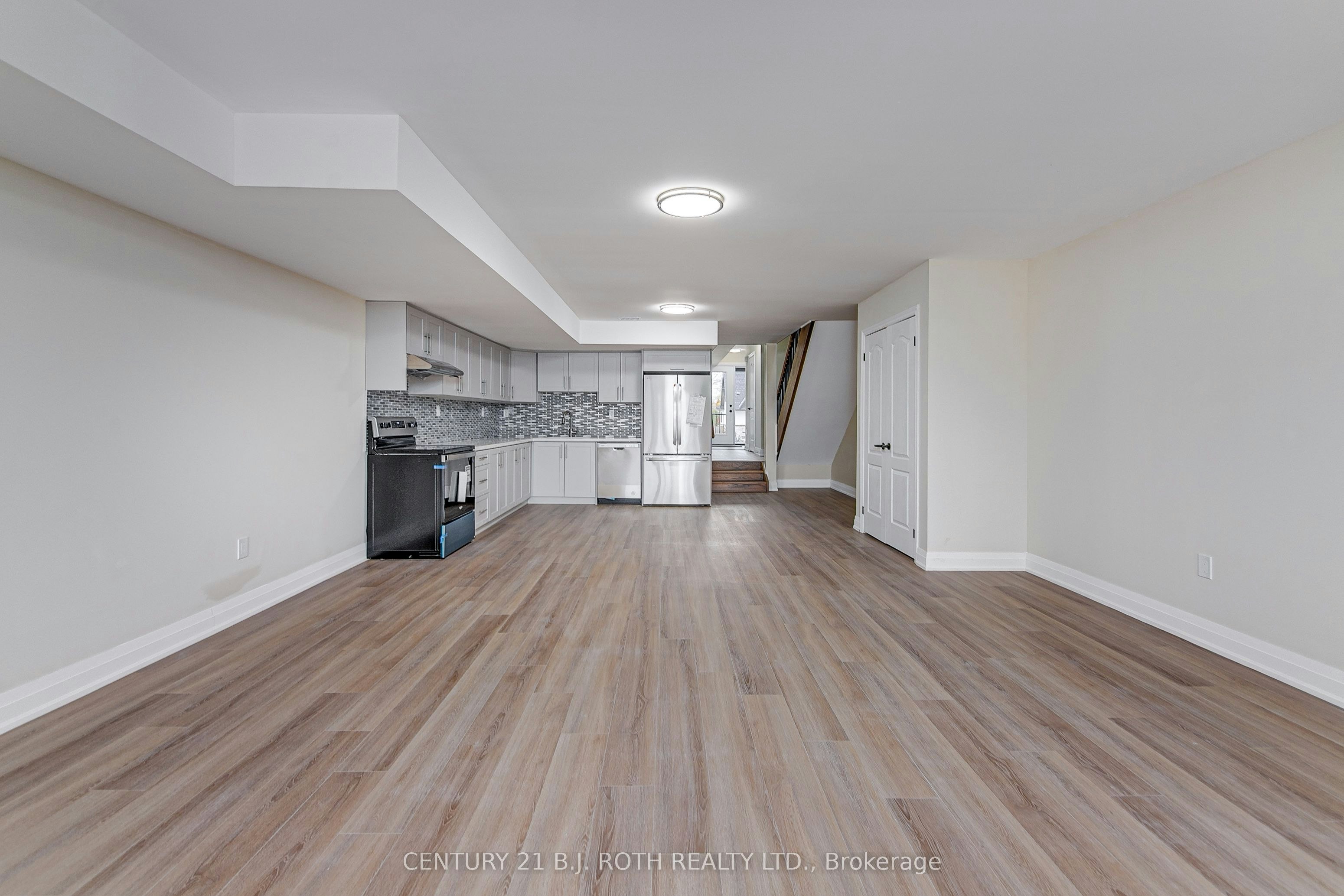 6-98 Peel Street, Barrie, ON, L4M 3K7 - 8