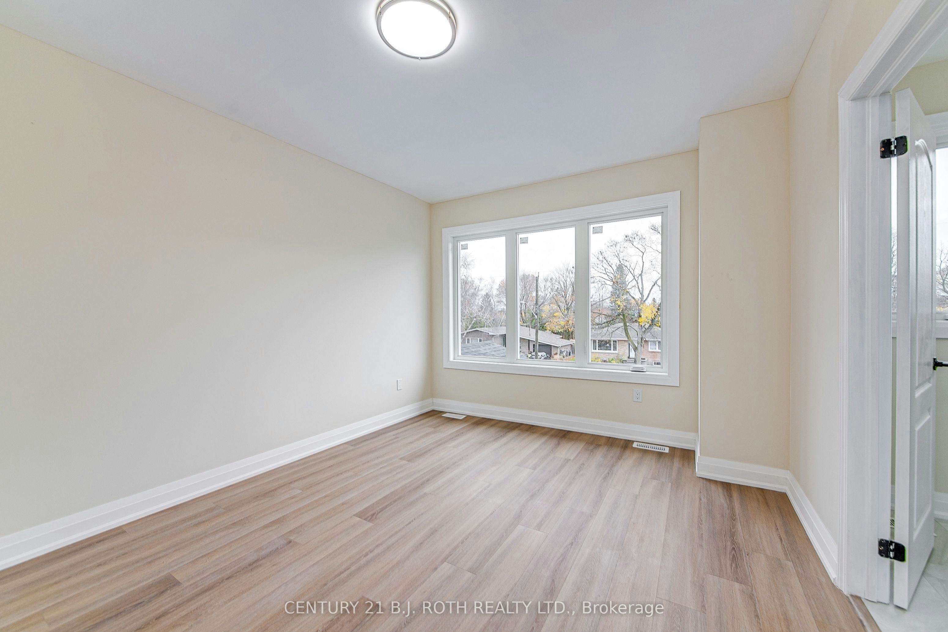 6-98 Peel Street, Barrie, ON, L4M 3K7 - 21