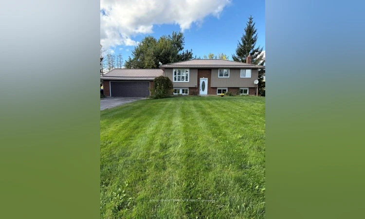 1092 Old Barrie Road W