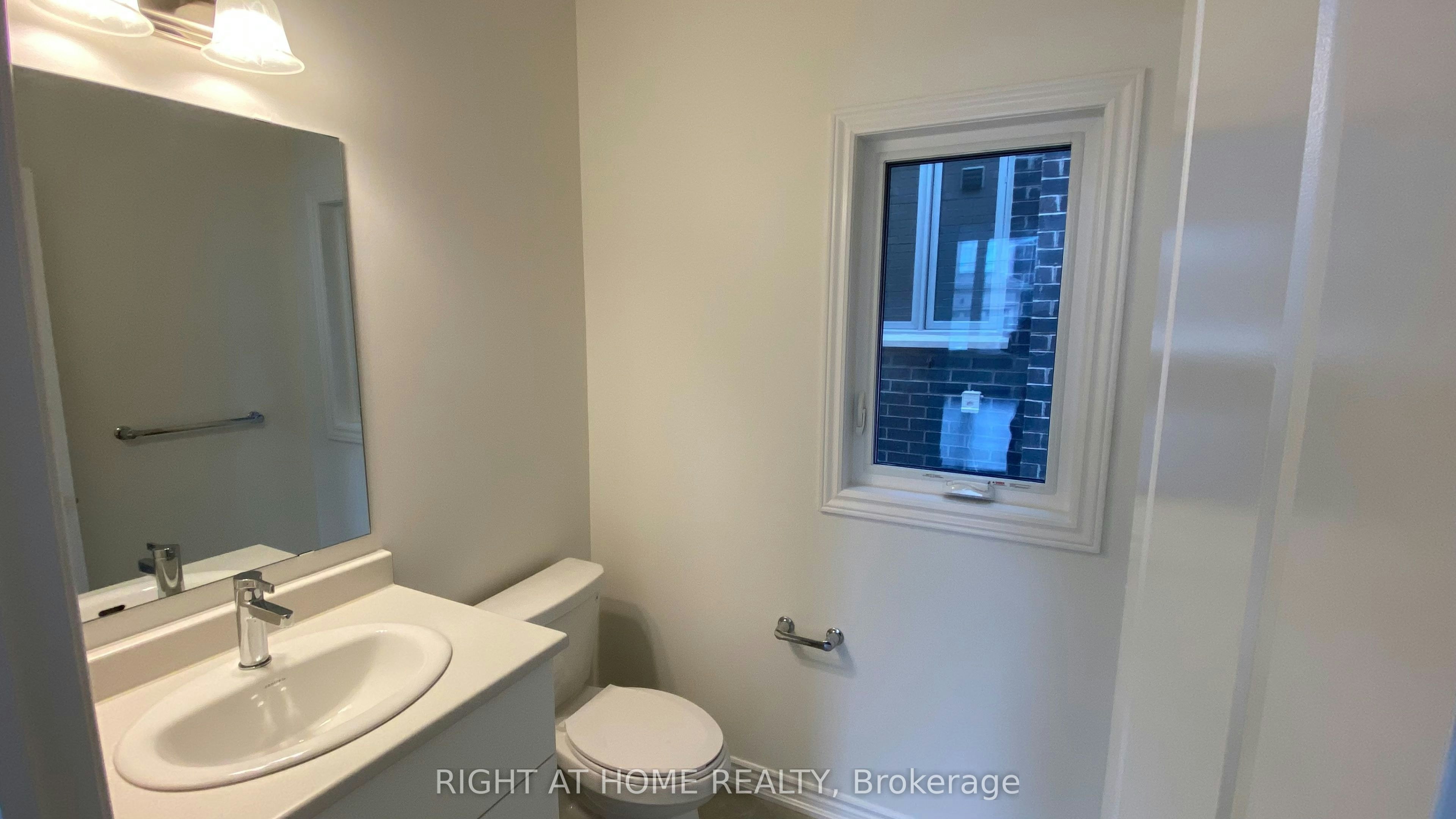 245 Madelaine Drive, Barrie, ON, L9S 2Z4 - 7