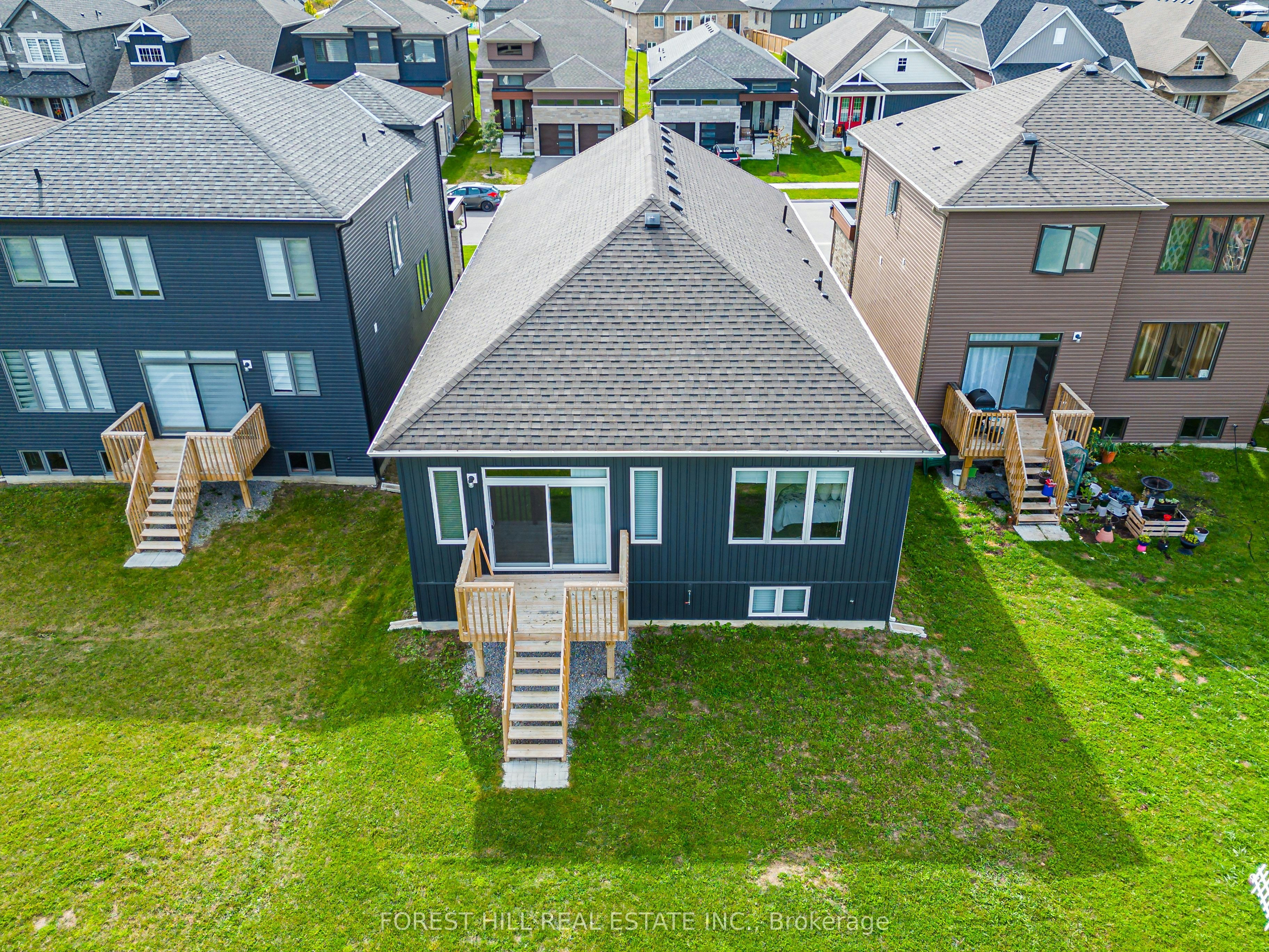 22 Simona Avenue, Wasaga Beach, ON, L9Z 0L4 - 9