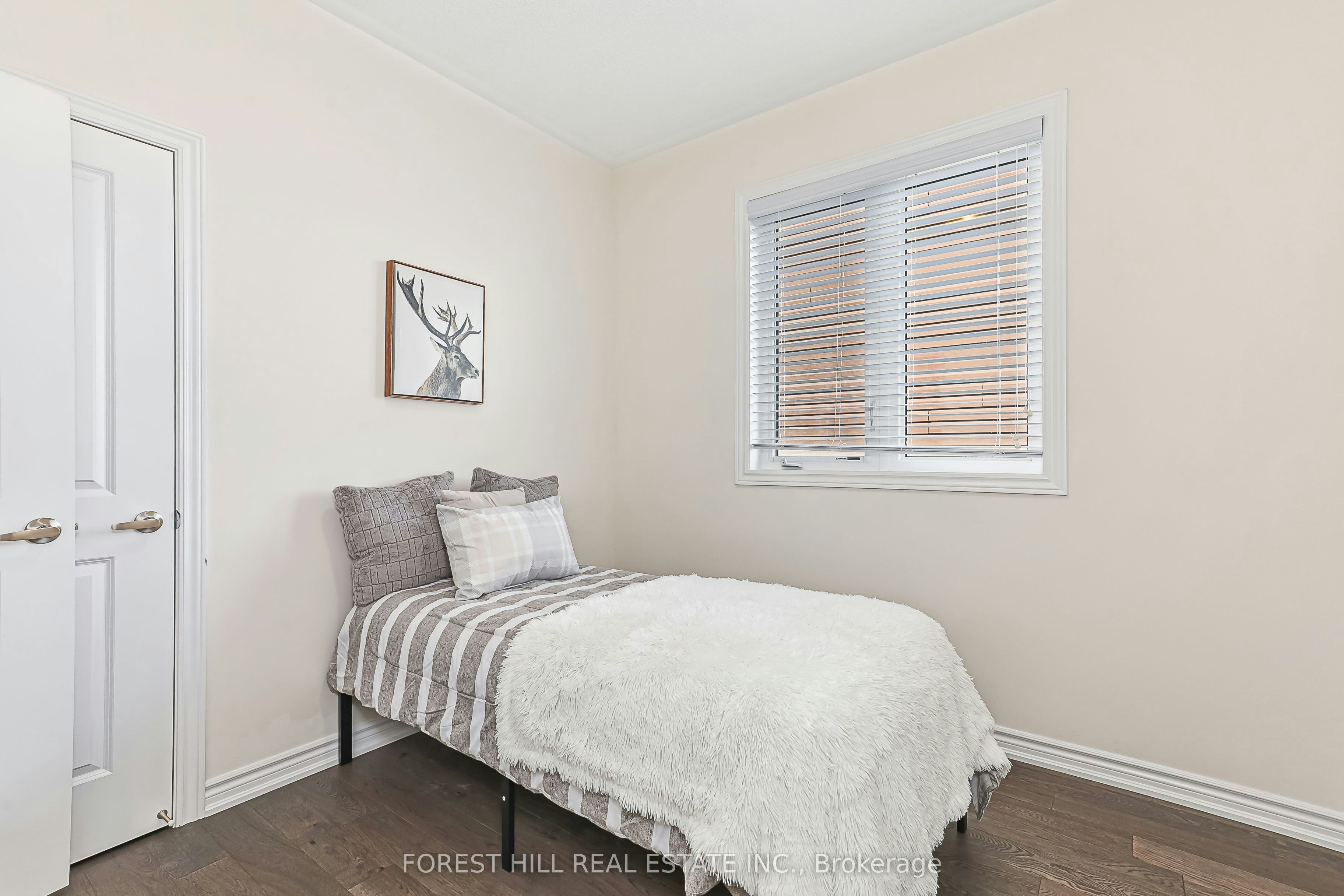 22 Simona Avenue, Wasaga Beach, ON, L9Z 0L4 - 36