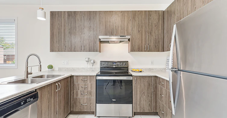 22 Simona Avenue, Wasaga Beach, ON, L9Z 0L4 - 18