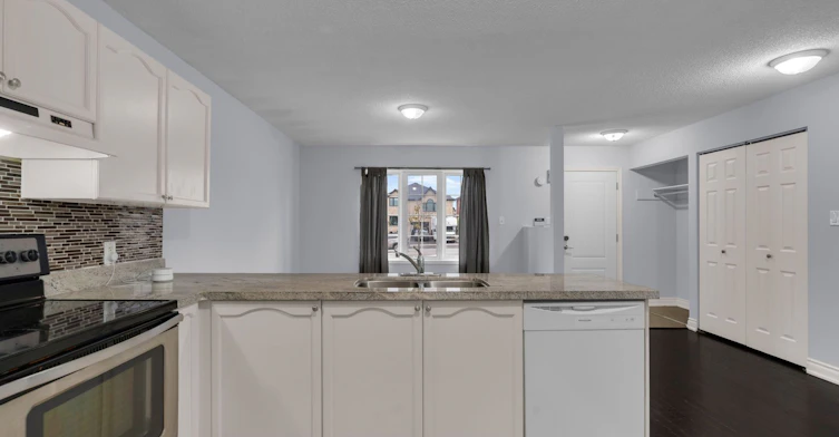 Upper-152 Madelaine Drive, Barrie, ON, L4N 0N1 - 6