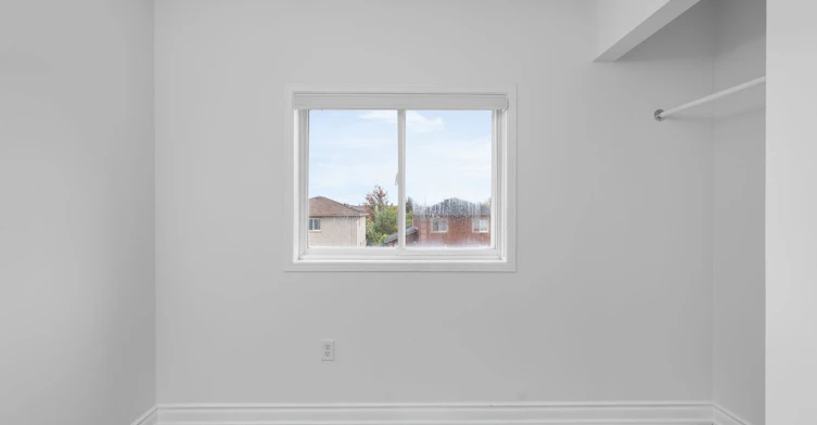 Upper-152 Madelaine Drive, Barrie, ON, L4N 0N1 - 11