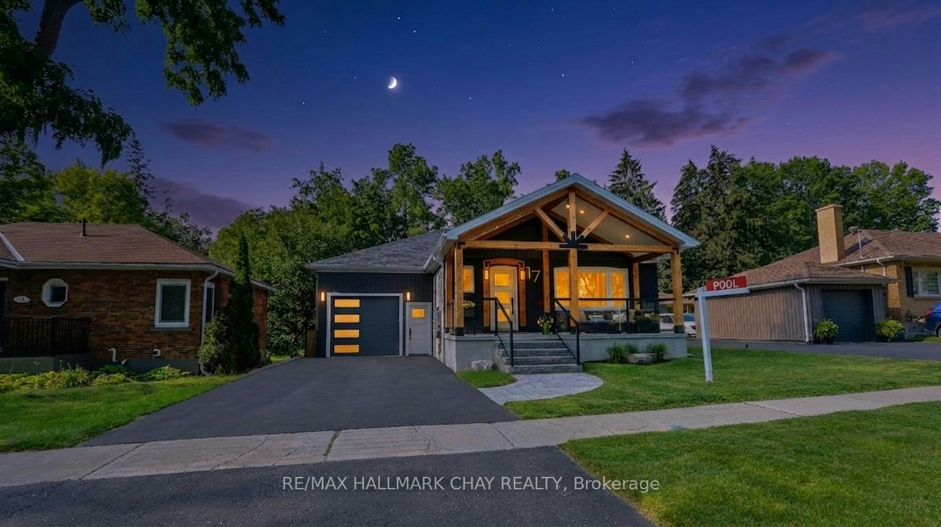 17 Bowman Avenue, Barrie, ON, L4M 1V1