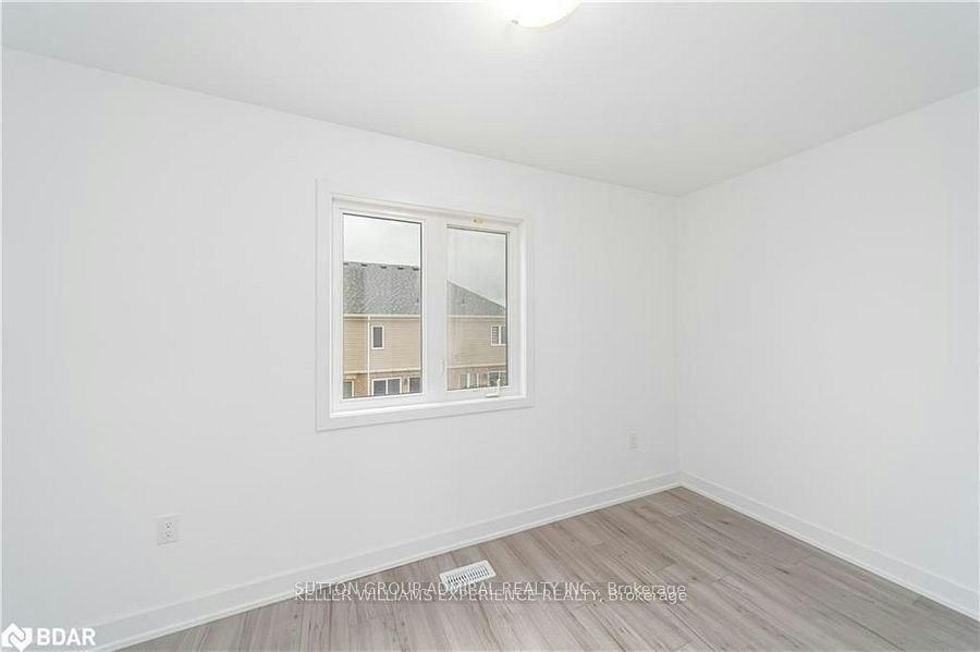 45 Hay Lane, Barrie, ON, L9J 0T6 - 4