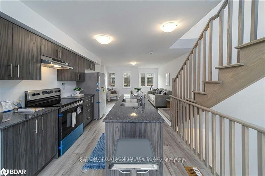45 Hay Lane, Barrie, ON, L9J 0T6 - 10