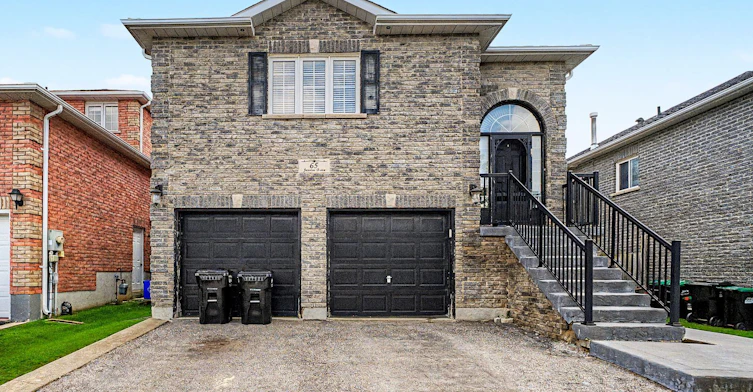 Upper-65 Jessica Drive, Barrie, ON, L4N 5T3