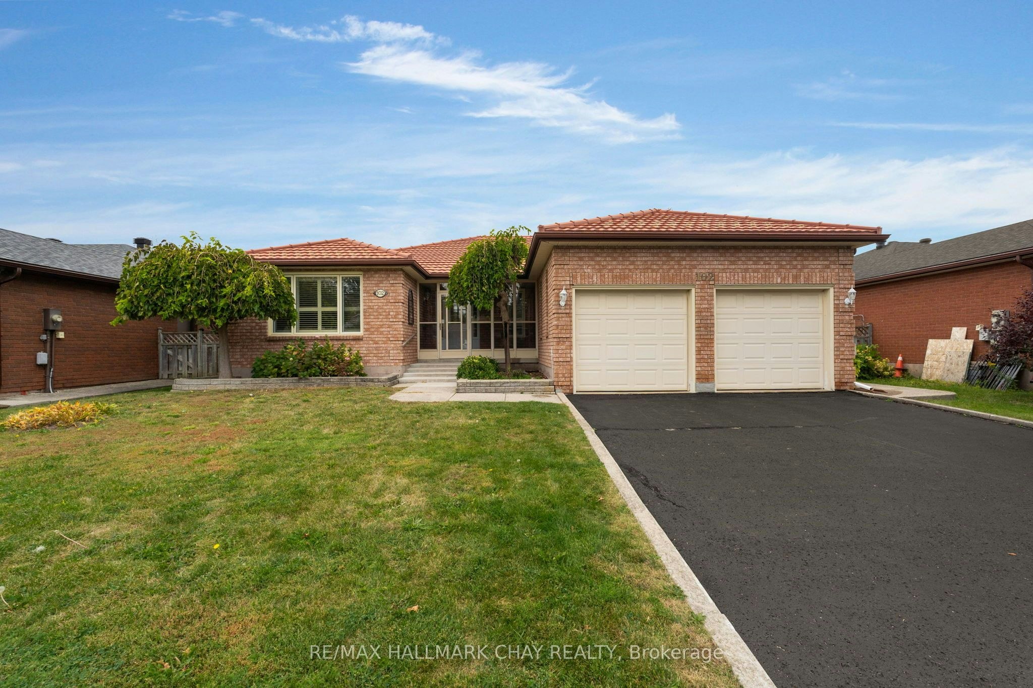 102 Steel Street, Barrie, ON, L4M 2E9