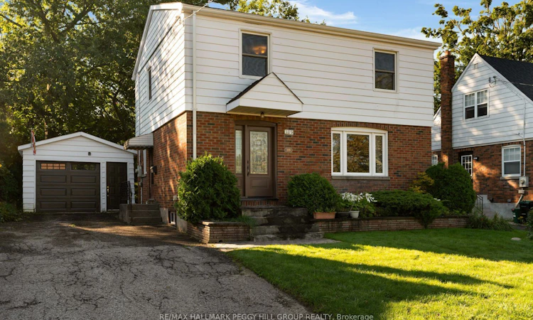 109 Codrington Street
