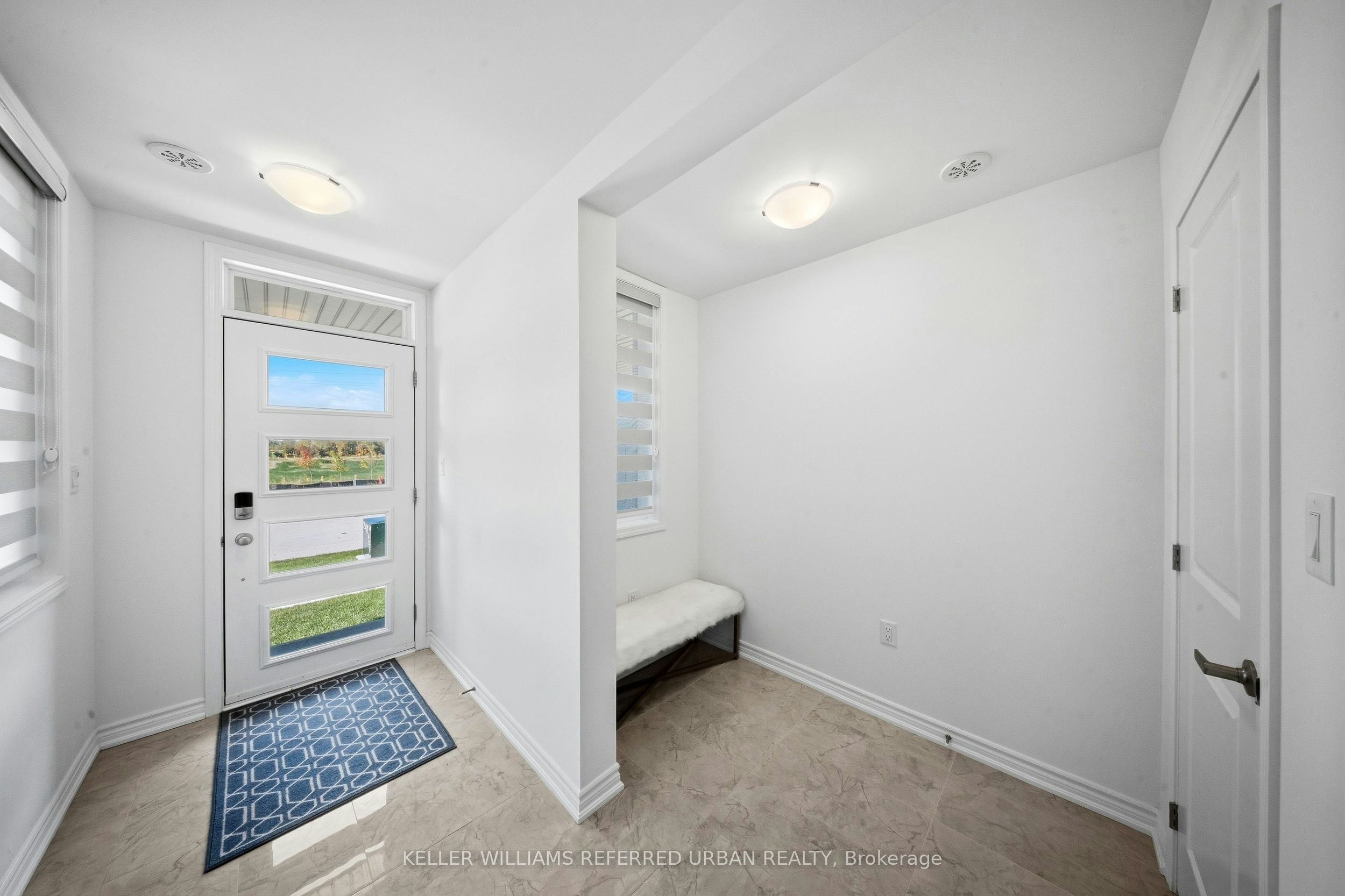 61 Vinewood Crescent, Barrie, ON, L9J 0B7 5