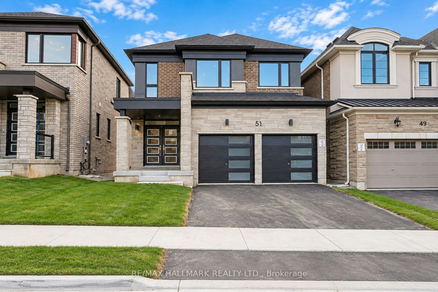 51 Gretzky Avenue, Barrie, ON, L9J 0Y7