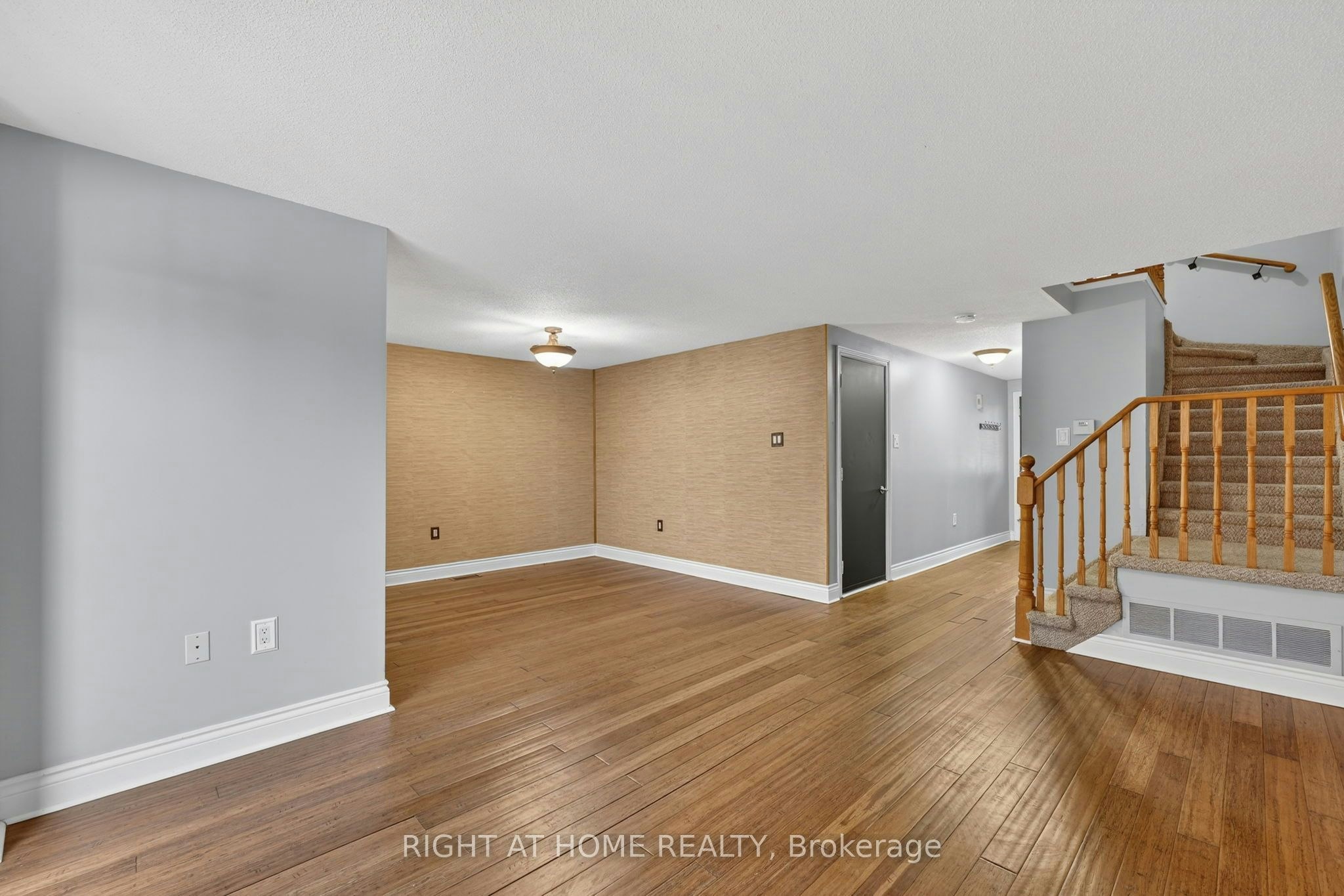 10-32 Sawmill Road, Barrie, ON, L4N 6X3 - 6