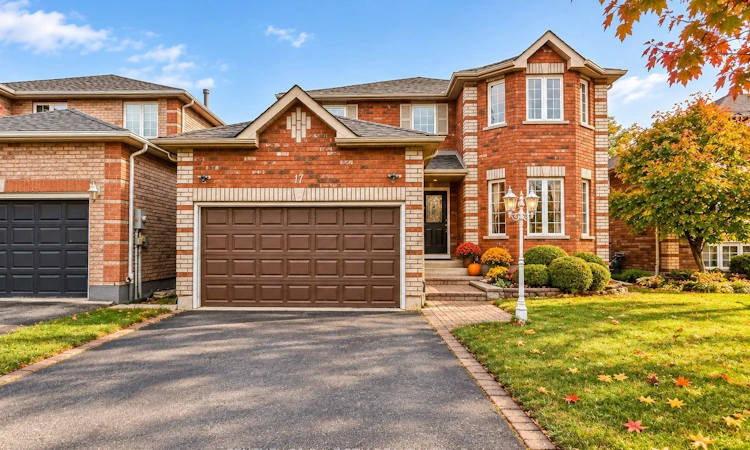17 Crompton Drive