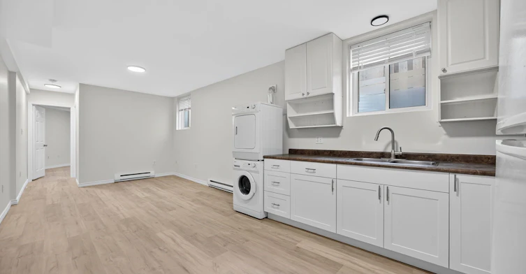 Lower-158 Pringle Drive, Barrie, ON, L4N 0R3 - 3