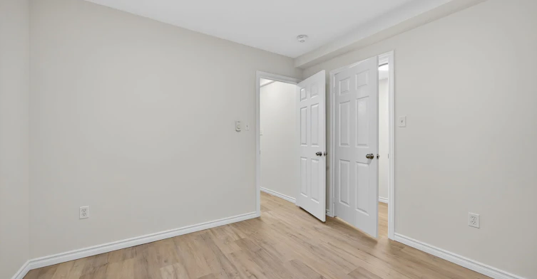 Lower-158 Pringle Drive, Barrie, ON, L4N 0R3 - 8