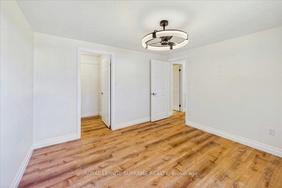 Upper-46 Ridgeway Avenue, Barrie, ON, L4N 5L2 - 12