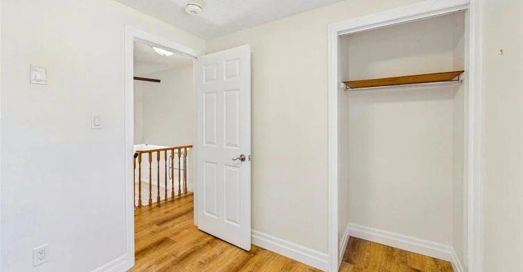Upper-46 Ridgeway Avenue, Barrie, ON, L4N 5L2 - 15