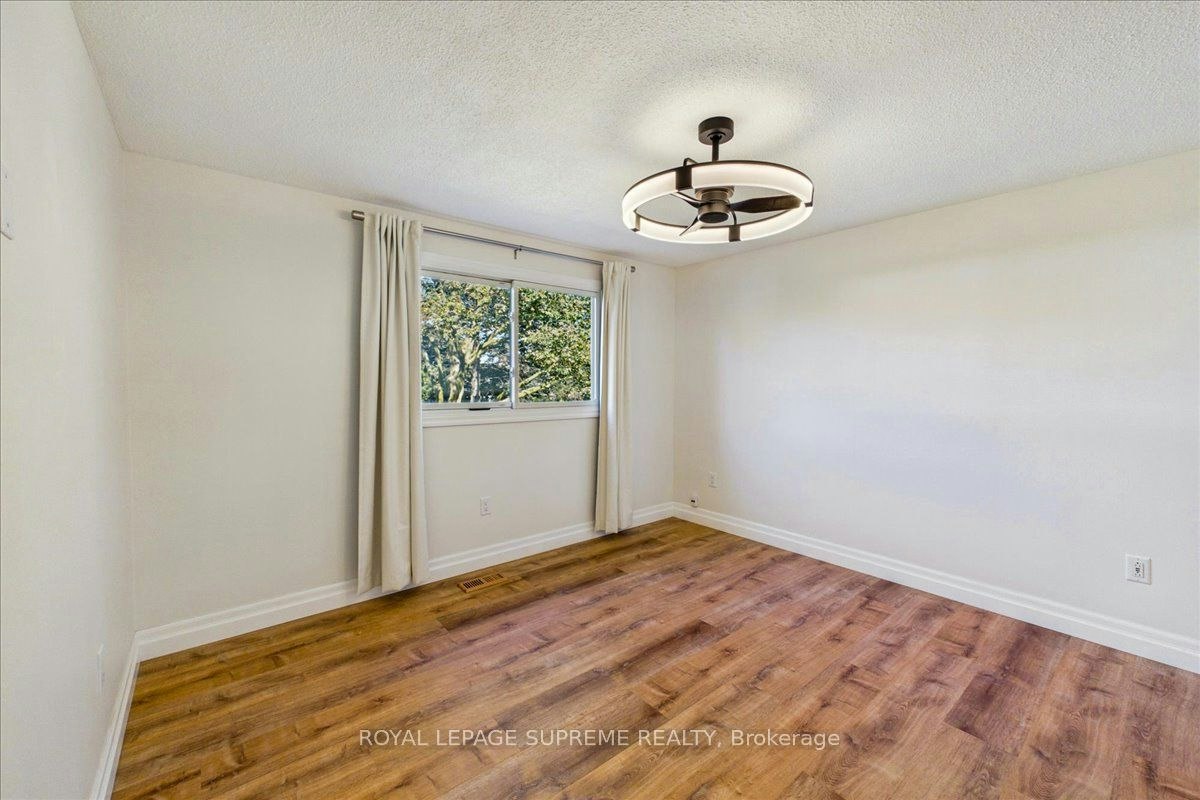 Upper-46 Ridgeway Avenue, Barrie, ON, L4N 5L2 - 13