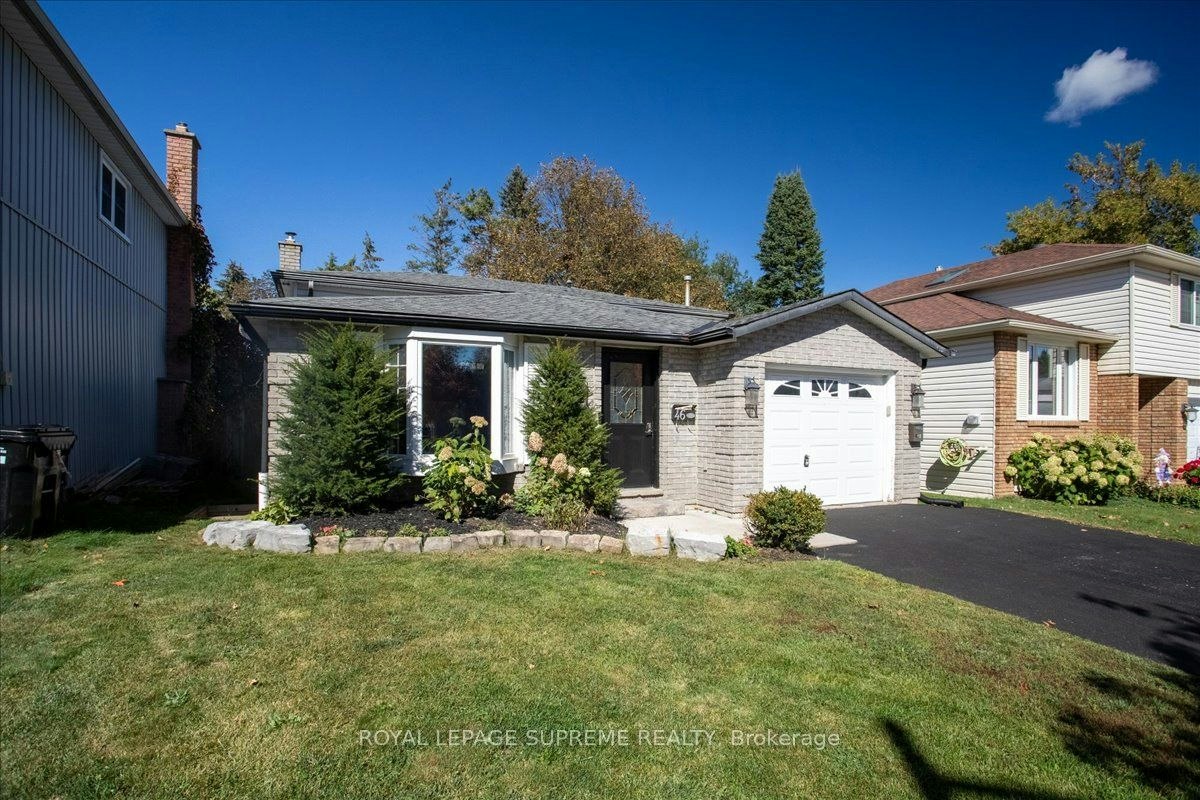 Upper-46 Ridgeway Avenue, Barrie, ON, L4N 5L2 - 2