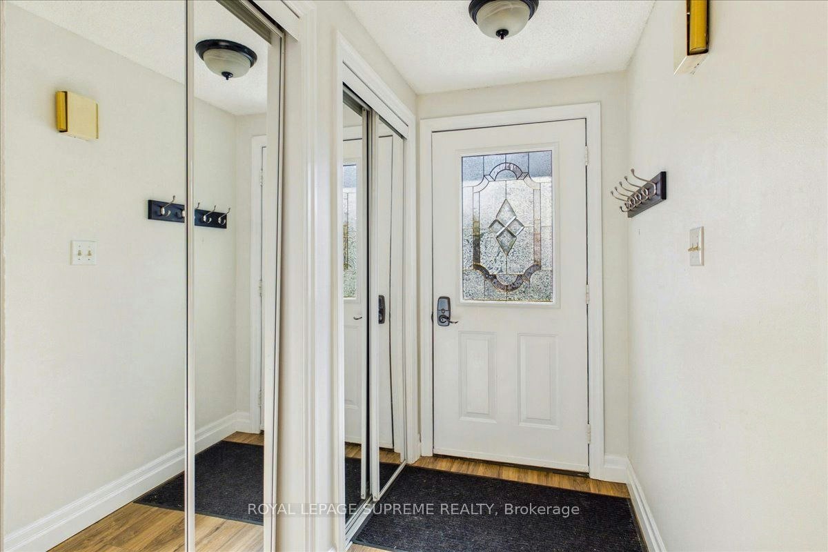 Upper-46 Ridgeway Avenue, Barrie, ON, L4N 5L2 - 4