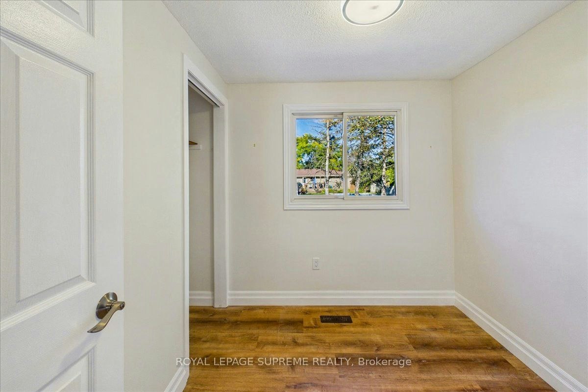 Upper-46 Ridgeway Avenue, Barrie, ON, L4N 5L2 - 14