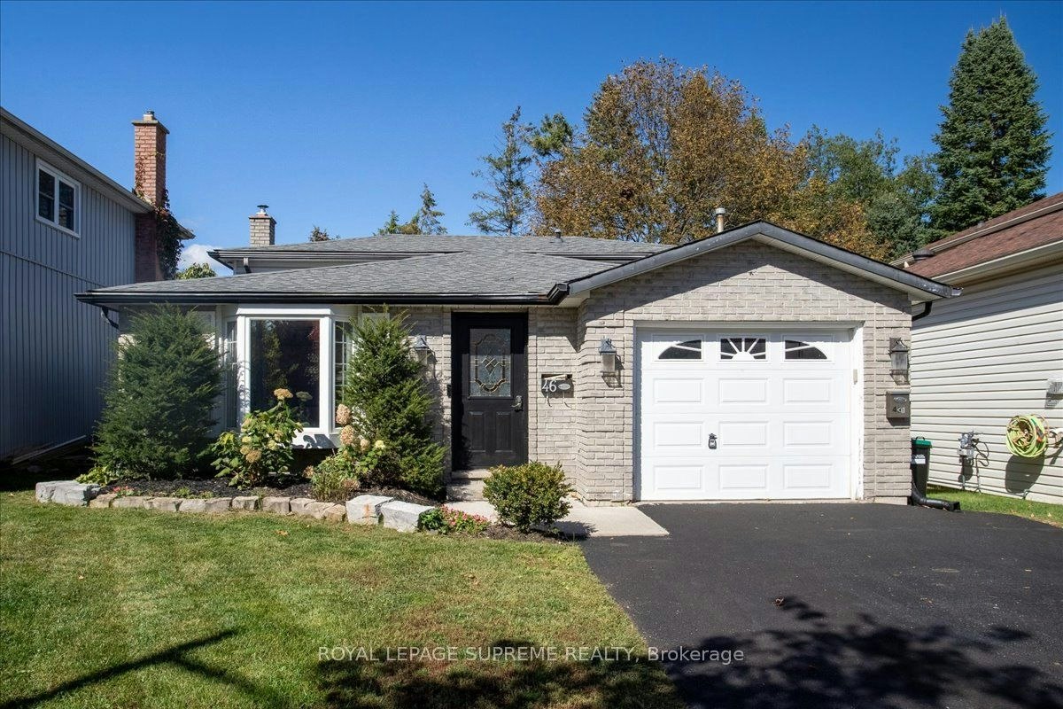 Upper-46 Ridgeway Avenue, Barrie, ON, L4N 5L2