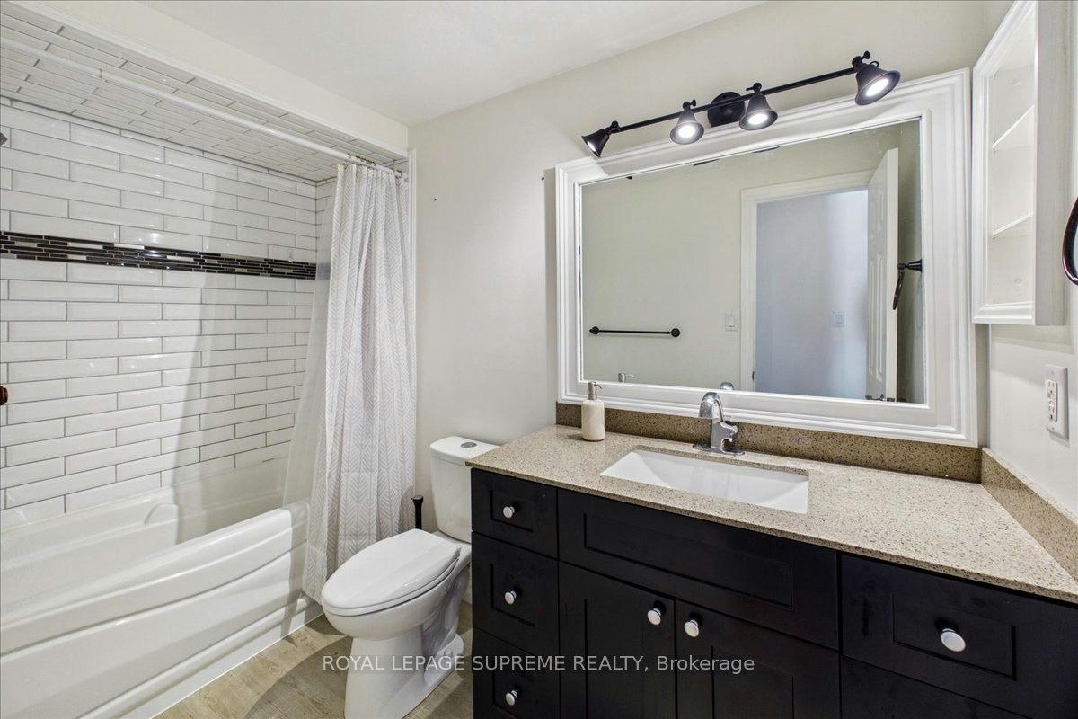 Upper-46 Ridgeway Avenue, Barrie, ON, L4N 5L2 - 18