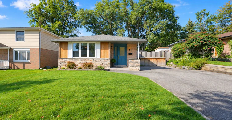 LOWER-11 Daphne Crescent, Barrie, ON, L4M 2Y7 - 2