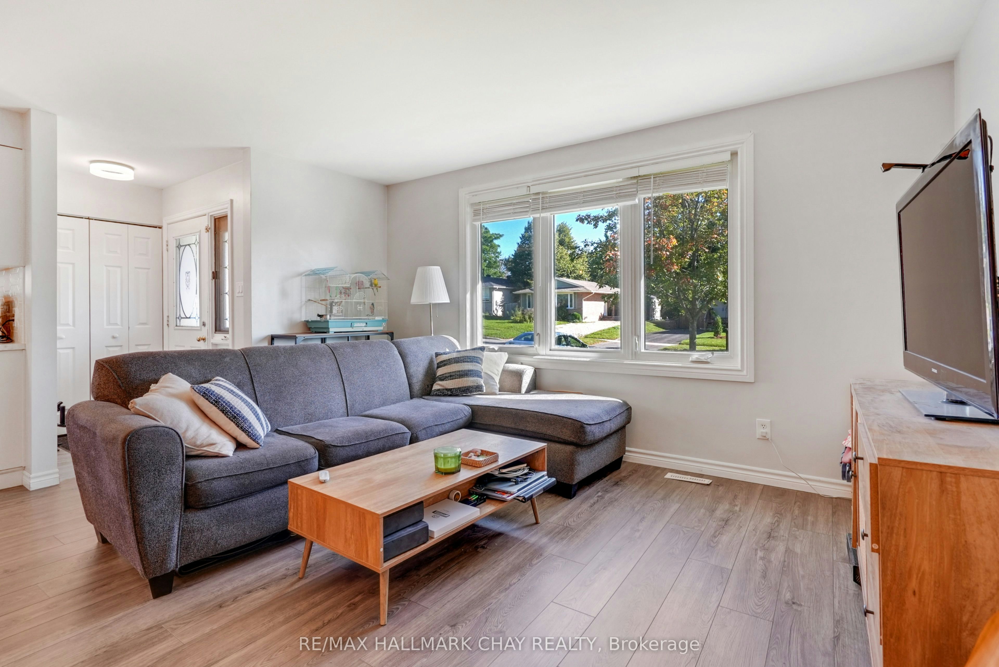 UPPER-11 Daphne Crescent, Barrie, ON, L4M 2Y7 - 5