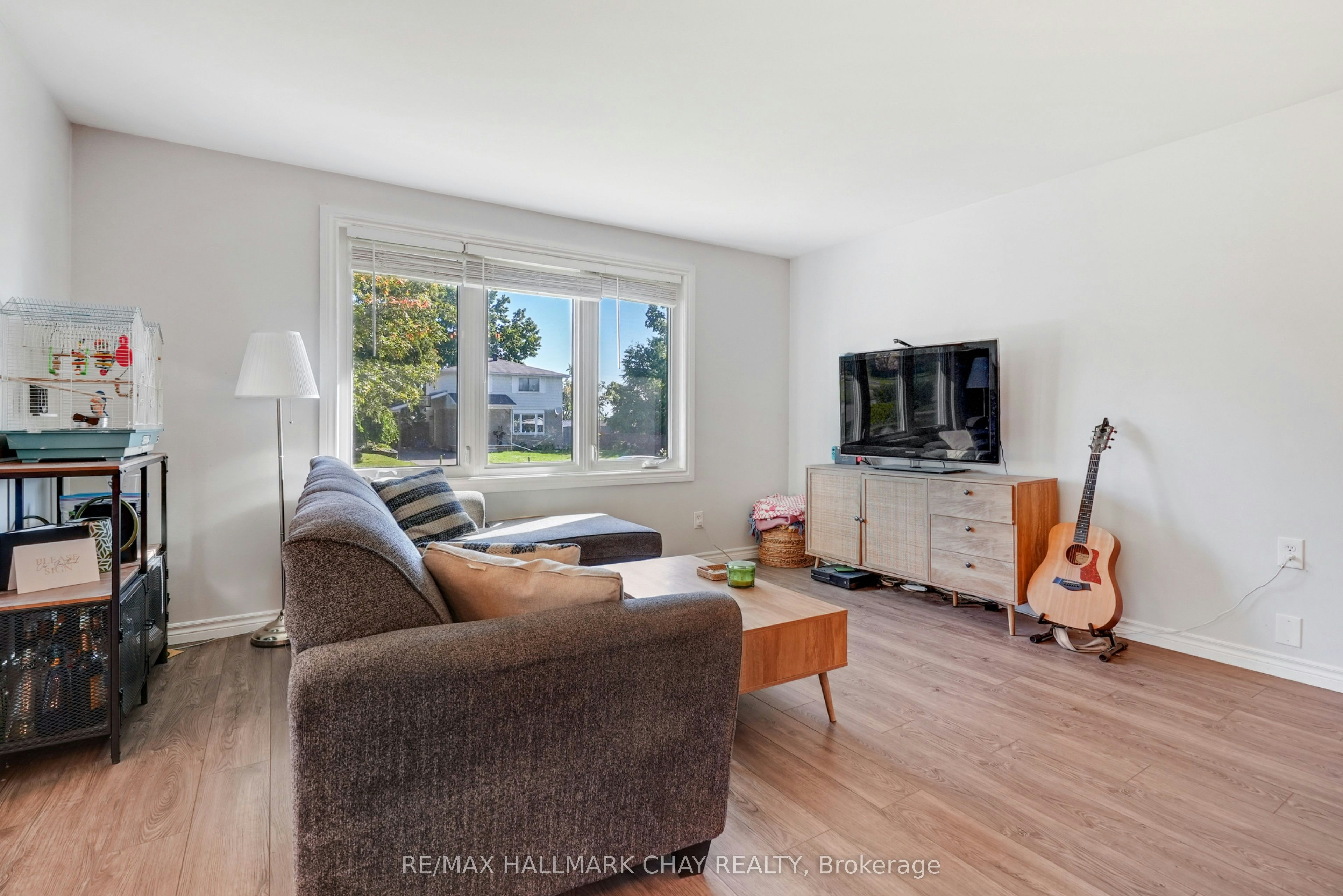 UPPER-11 Daphne Crescent, Barrie, ON, L4M 2Y7 - 6